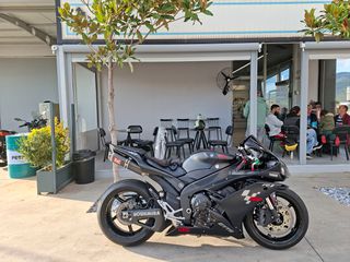 Yamaha YZF-R1 2007 R1-thumb-5
