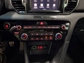 Kia Sportage 2017 GT LINE | LED | NAVI | CAMERA | ΔΕΡΜΑ | EURO6-thumb-33