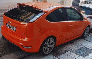 Ford Focus 2009 ST-thumb-1