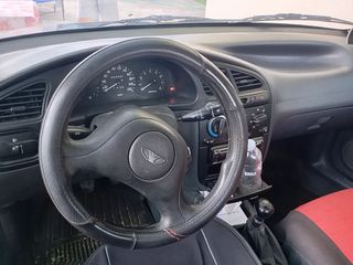 Daewoo Lanos 1998-thumb-1