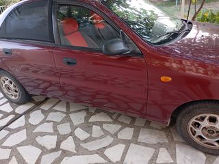 Daewoo Lanos 1998-thumb-3