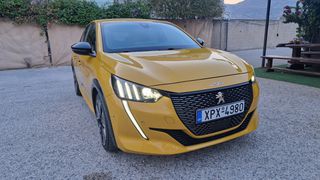 Peugeot 208 2020 GT LINE 110HP-thumb-2