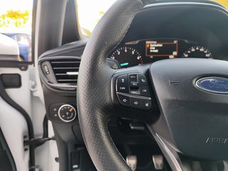 Ford Fiesta 2018 ST LINE-thumb-14