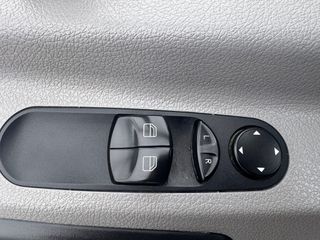 Καρότσα Mercedes-Benz 2015 Sprinter 319 Δεν εχει ,,ΦΠΑ,,-thumb-27