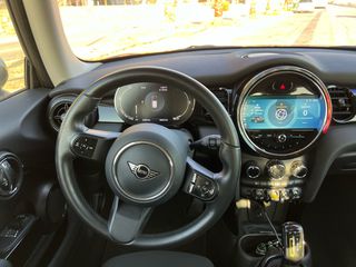 Mini Cooper SE 2021-thumb-16