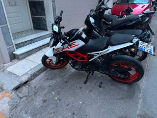 KTM 390 Duke 2018-thumb-3