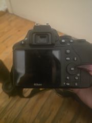 Nikon d3500-thumb-1