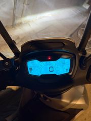 Piaggio Beverly 400 2023 400-thumb-1