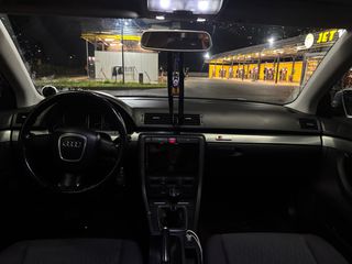 Audi A4 2006 b7-thumb-7