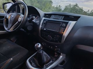 Nissan Navara 2017-thumb-13