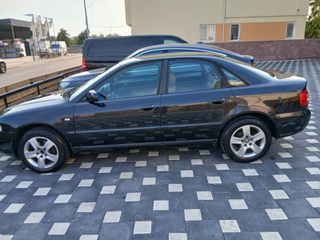 Audi A4 2000 1.8TFSI-thumb-6