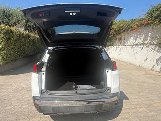 Peugeot 3008 2017 1.2 PURETECH 130 ALLURE GRIP-thumb-16