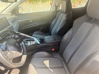 Peugeot 3008 2017 1.2 PURETECH 130 ALLURE GRIP-thumb-19