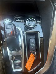Peugeot 3008 2017 1.2 PURETECH 130 ALLURE GRIP-thumb-21