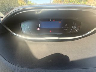 Peugeot 3008 2017 1.2 PURETECH 130 ALLURE GRIP-thumb-24