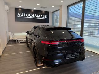 Porsche Cayenne 2022 E-HYBRID COUPE Sport Design• Bose • Carbon Steering • Pano