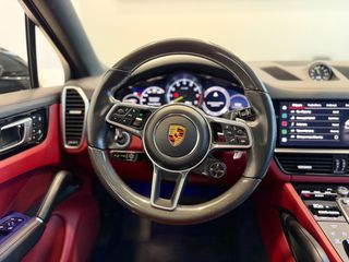 Porsche Cayenne 2022 E-HYBRID COUPE Sport Design• Bose • Carbon Steering • Pano-thumb-31