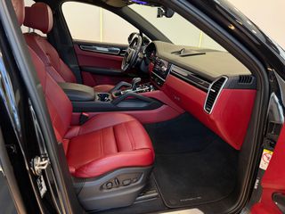 Porsche Cayenne 2022 E-HYBRID COUPE Sport Design• Bose • Carbon Steering • Pano-thumb-39