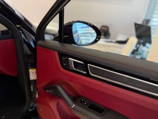 Porsche Cayenne 2022 E-HYBRID COUPE Sport Design• Bose • Carbon Steering • Pano-thumb-46
