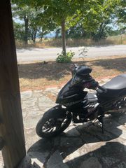 Malaguti Spectre GP 125 2024-thumb-2