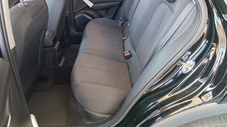 Audi Q2 2021 1.6 TDI 116PS-thumb-10