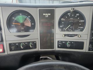 Μπετονιέρα MAN 2000 32.314-thumb-6