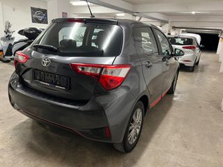 Toyota Yaris 2017 1.5cc•110hp•Navi•Camera•Bleutooth•-thumb-6