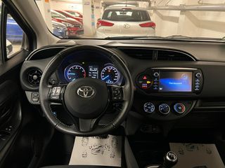 Toyota Yaris 2017 1.5cc•110hp•Navi•Camera•Bleutooth•-thumb-8