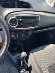 Toyota Yaris 2013 DIESEL D-4D 5πορτο-thumb-9