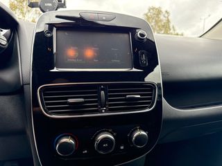 Renault Clio 2017-thumb-18