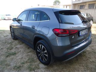 Mercedes-Benz GLA 250 2023 GLA 250E-thumb-5