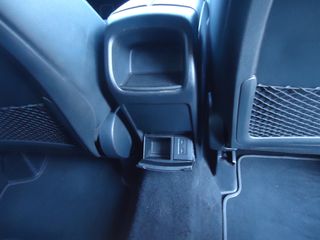 Mercedes-Benz GLA 250 2023 GLA 250E-thumb-16