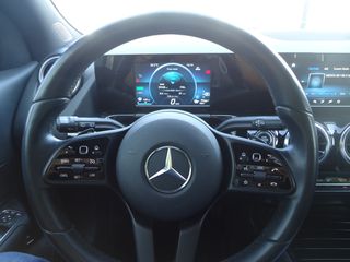 Mercedes-Benz GLA 250 2023 GLA 250E-thumb-25