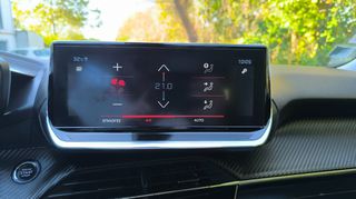 Peugeot 2008 2020 1.2 PURETECH 130 ALLURE-thumb-9