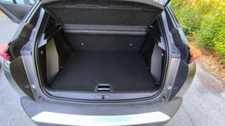 Peugeot 2008 2020 1.2 PURETECH 130 ALLURE-thumb-27