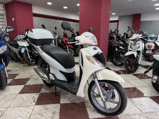 Honda SH 150i 2006 ( ΓΡΑΜΜΑΤΙΑ ΜΕΤΑΞΥ ΜΑΣ ΜΕ 50% ΠΡΟΚΑΤΑΒΟΛΗ  )