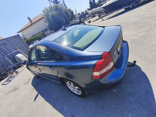 Volvo S40 2006 1.6 105 HP-thumb-23