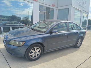 Volvo S40 2006 1.6 105 HP-thumb-2