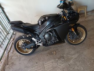 Yamaha YZF-R1 2010 BIG.BAN-thumb-1