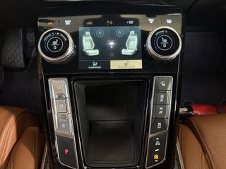 Jaguar I-Pace 2024-thumb-9