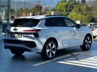Audi Q3 2026 SUV Advanced TFSI Hybrid S tronic-thumb-2