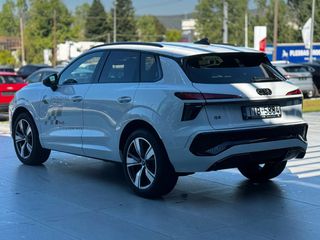 Audi Q3 2026 SUV Advanced TFSI Hybrid S tronic-thumb-4
