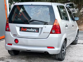 Daihatsu YRV 2001 Ελληνικής αντιπροσωπείας, Οθόνη Multimedia-thumb-6