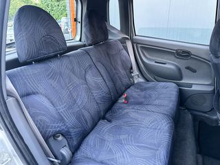 Daihatsu YRV 2001 Ελληνικής αντιπροσωπείας, Οθόνη Multimedia-thumb-14