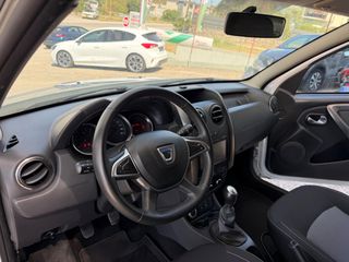 Dacia Duster 2017 DUSTER 4X4 1.5-thumb-8