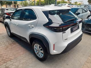 Toyota Yaris Cross 2023 ACTIVE 1.5 HYBRID ΑΥΤΟΜΑΤΟ-thumb-6