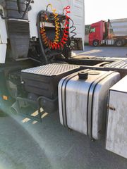 Volvo 2008 440-thumb-16
