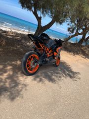 KTM RC 390 2017-thumb-1