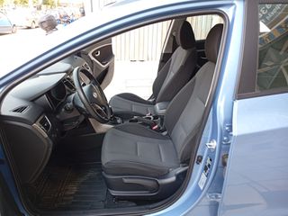 Hyundai i 30 2012 COMFORT PLUS!!FACE LIFT!!-thumb-34