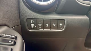 Hyundai Kona 2022 1.6CRDi 136HP 48V Mild Hybrid EV DCT-7-thumb-17
